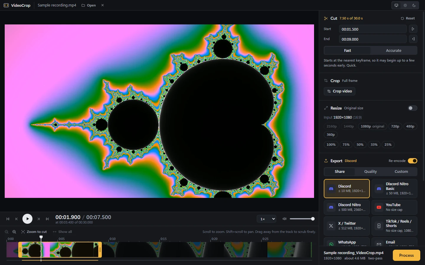 The VideoCrop editor in dark theme: a video preview, a filmstrip timeline with a 7.5 second cut selected, and the Export panel with the Discord share preset chosen, estimating about 4.6 MB with two-pass encoding.